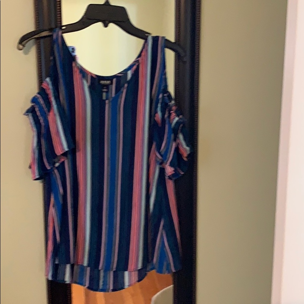 a.n.a. Stripped top